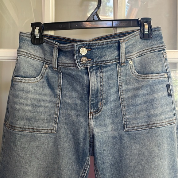 NWOT Silver Flare Jeans, size 29 - Picture 2 of 9